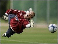 ��� ����