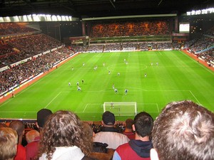 ����� ����