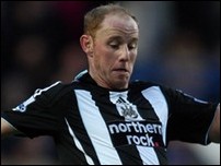 ����� ����