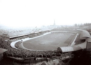 ����� ����