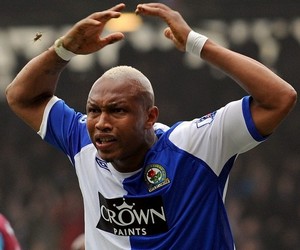 ���-����� ����