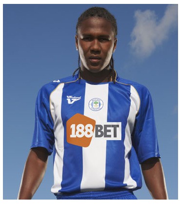 Новая домашняя форма Уигана Новая домашняя форма Уигана