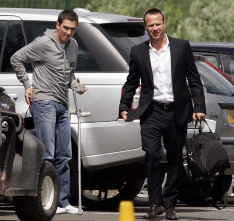 Стюарт Даунинг Стюарт Даунинг