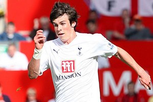 ����� ����