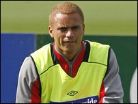 ��� �����