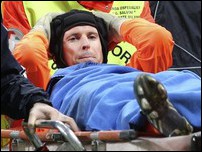 ���� ���