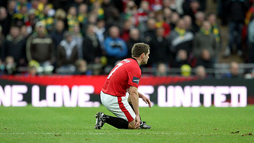 ����� ����