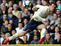 ����� ����