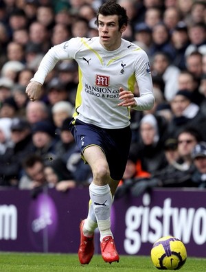 ����� ����