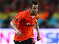 ����� ����