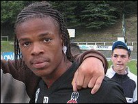 ���� ����