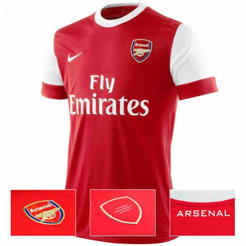 Новая домашняя форма Арсенала Новая домашняя форма Арсенала
