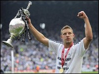 ���� ����