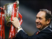 ����� ����