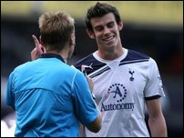 ����� ����