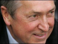 ����� ����