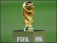 ����� ����