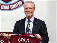 ����� ����