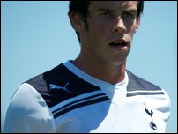 ����� ����