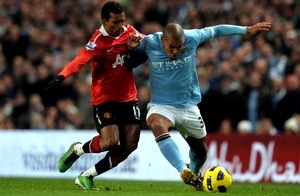 ����  � ������� �� ����