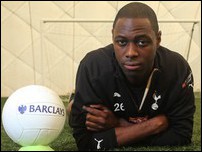 ����� ����