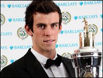 ����� ����