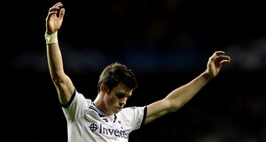 ����� ����