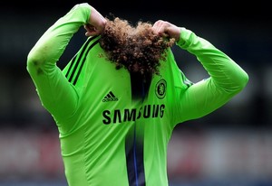 ����� ����