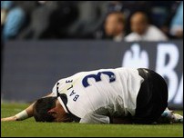 ����� ����