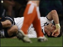 ����� ����