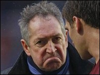 ����� ����