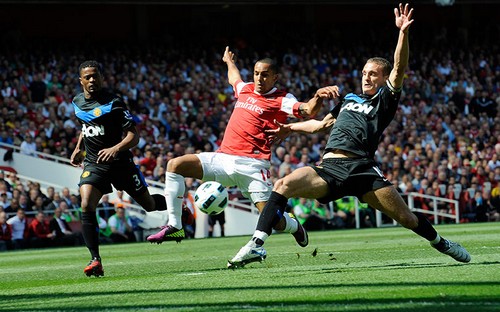 Тео Уолкотт Тео Уолкотт