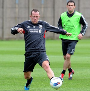 ����� ����