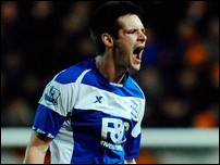 ����� ����