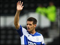 ����� ����