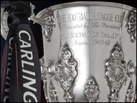 ����� ����