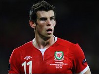 ����� ����