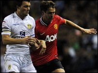 ����� ����