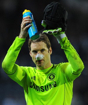 ���� ���