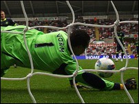 ����� ����