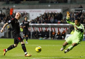 ����� ����