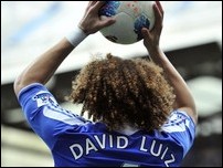 ����� ����