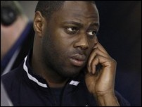 ����� ����