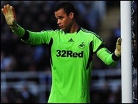 ����� ����