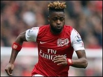 ����� ����