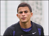 ���-���������