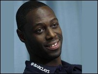 ����� ����