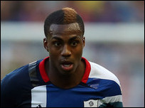 ����� ����