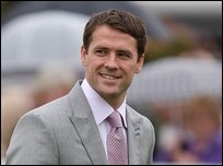 ����� ����