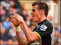 ����� ����